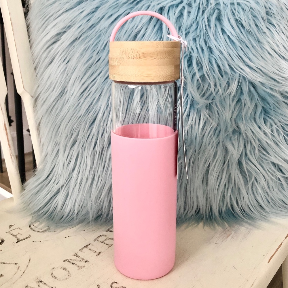 Glass Water Bottle, Bamboo Lid Screw Top W/Handle‎ & Pink Silicone Sleeve, 20 oz